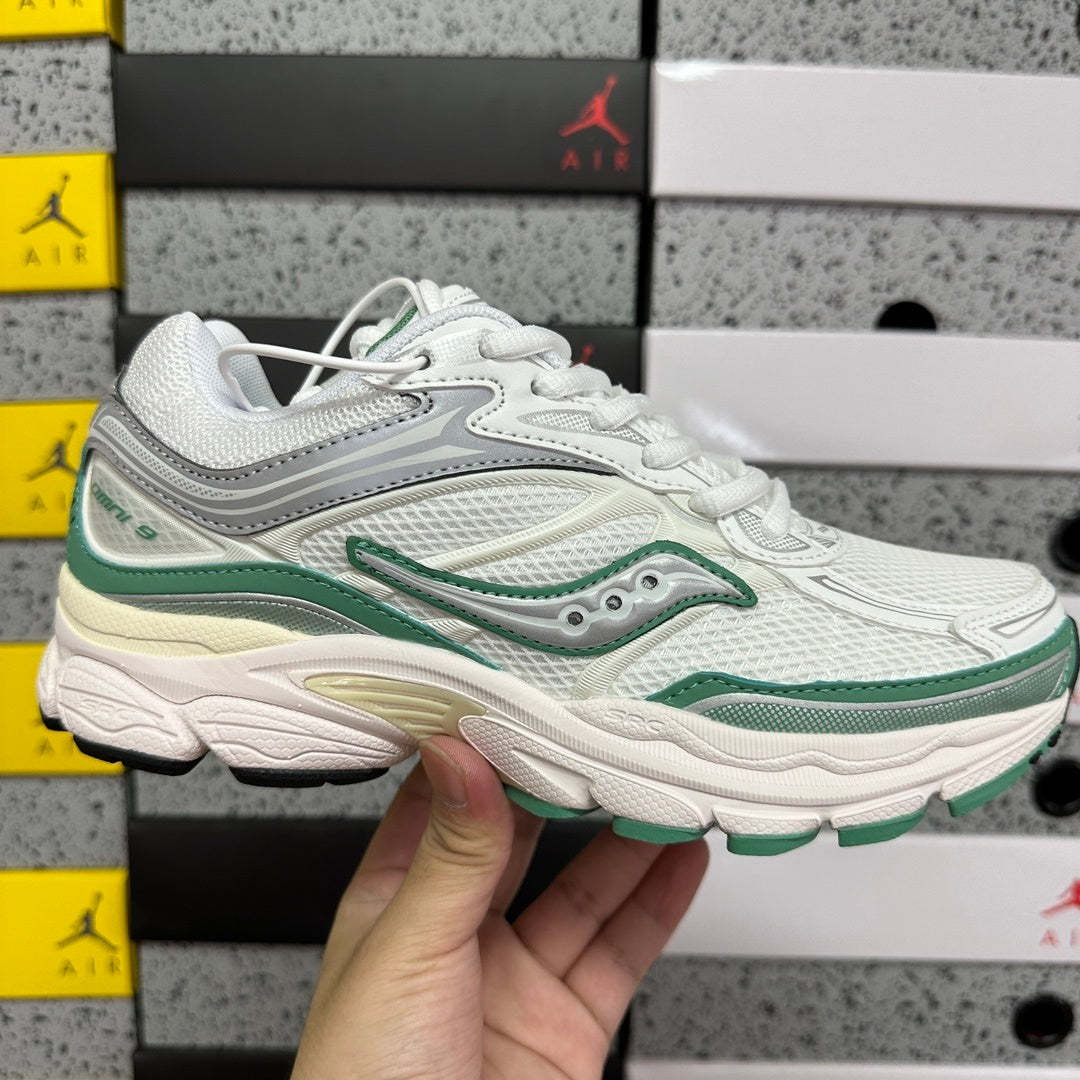 Saucony Omni 9