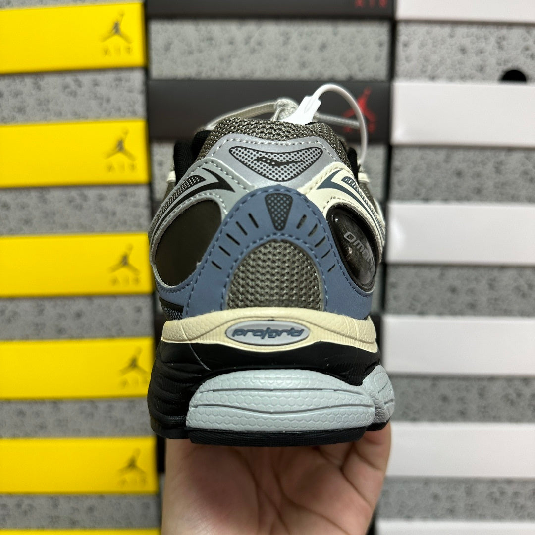 Saucony Omni 9