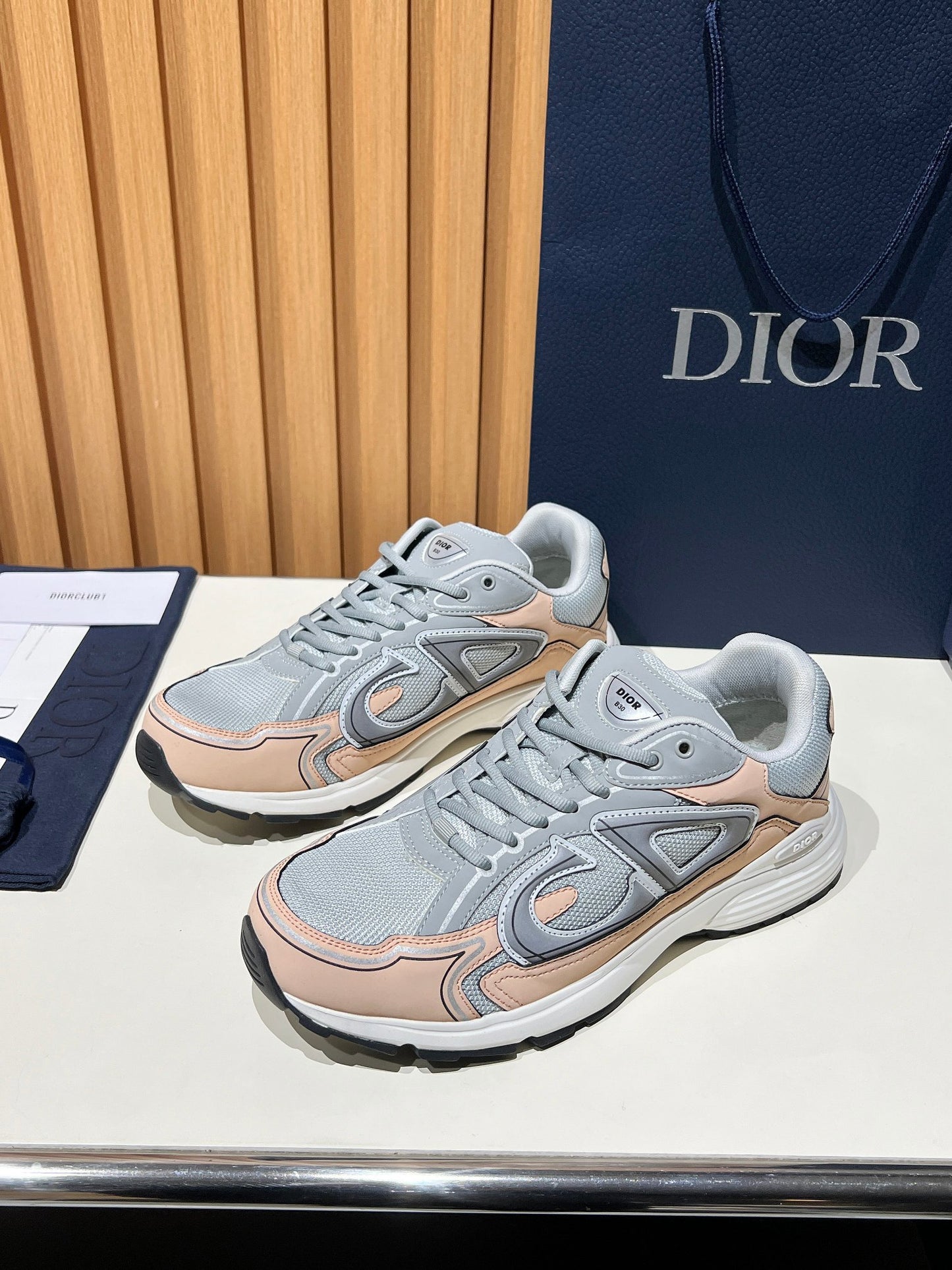 DIOR B30