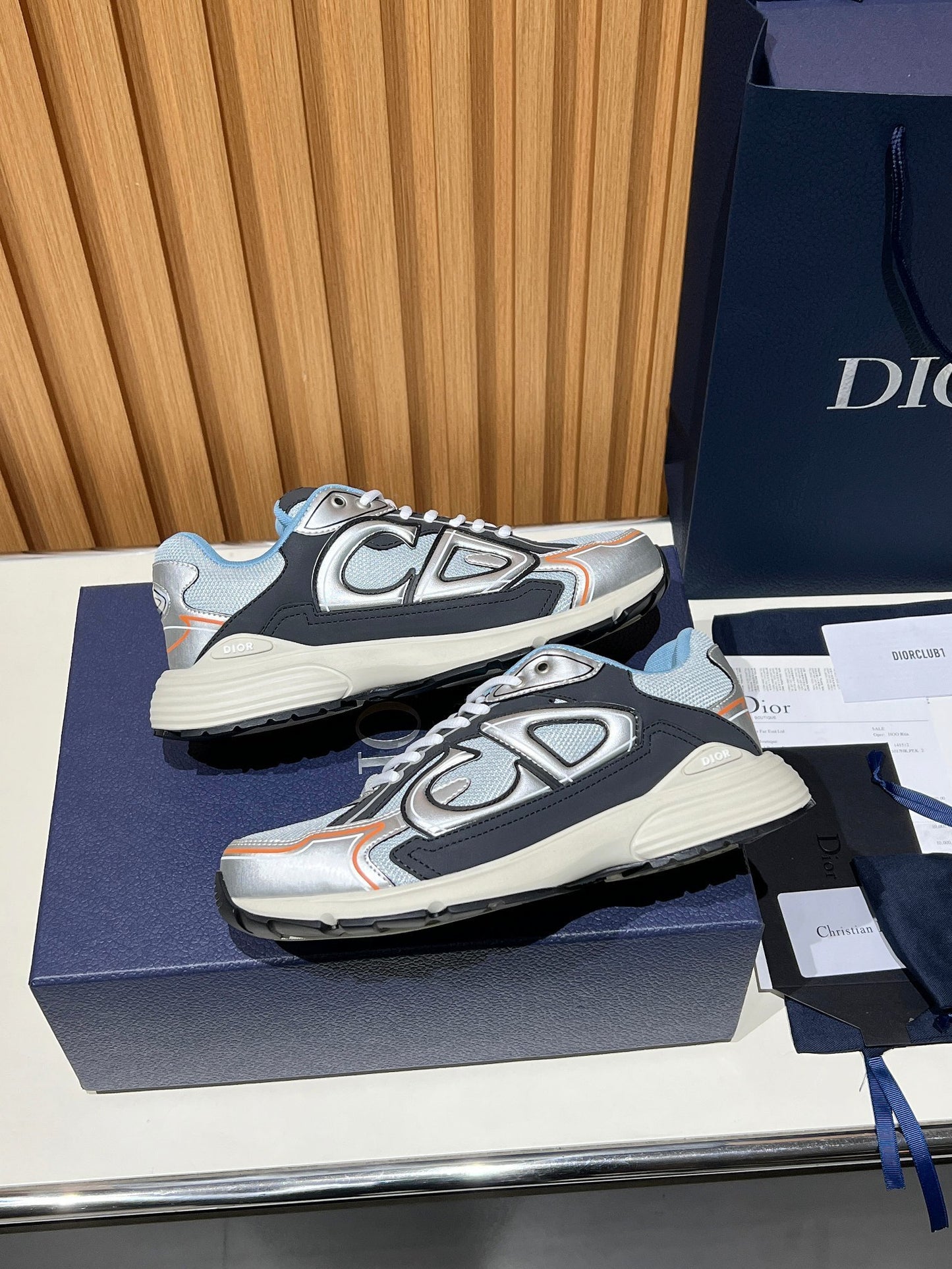 DIOR B30