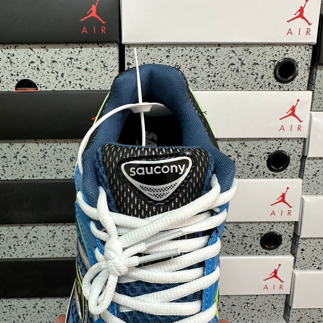 Saucony Omni 9