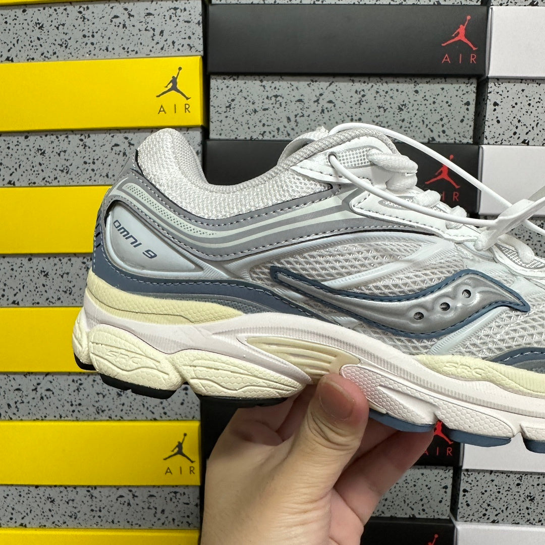 Saucony Omni 9