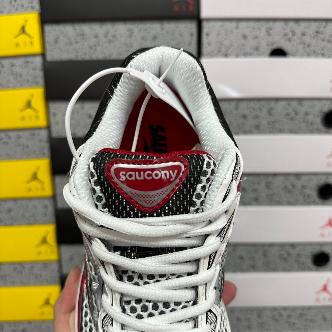 Saucony Omni 9