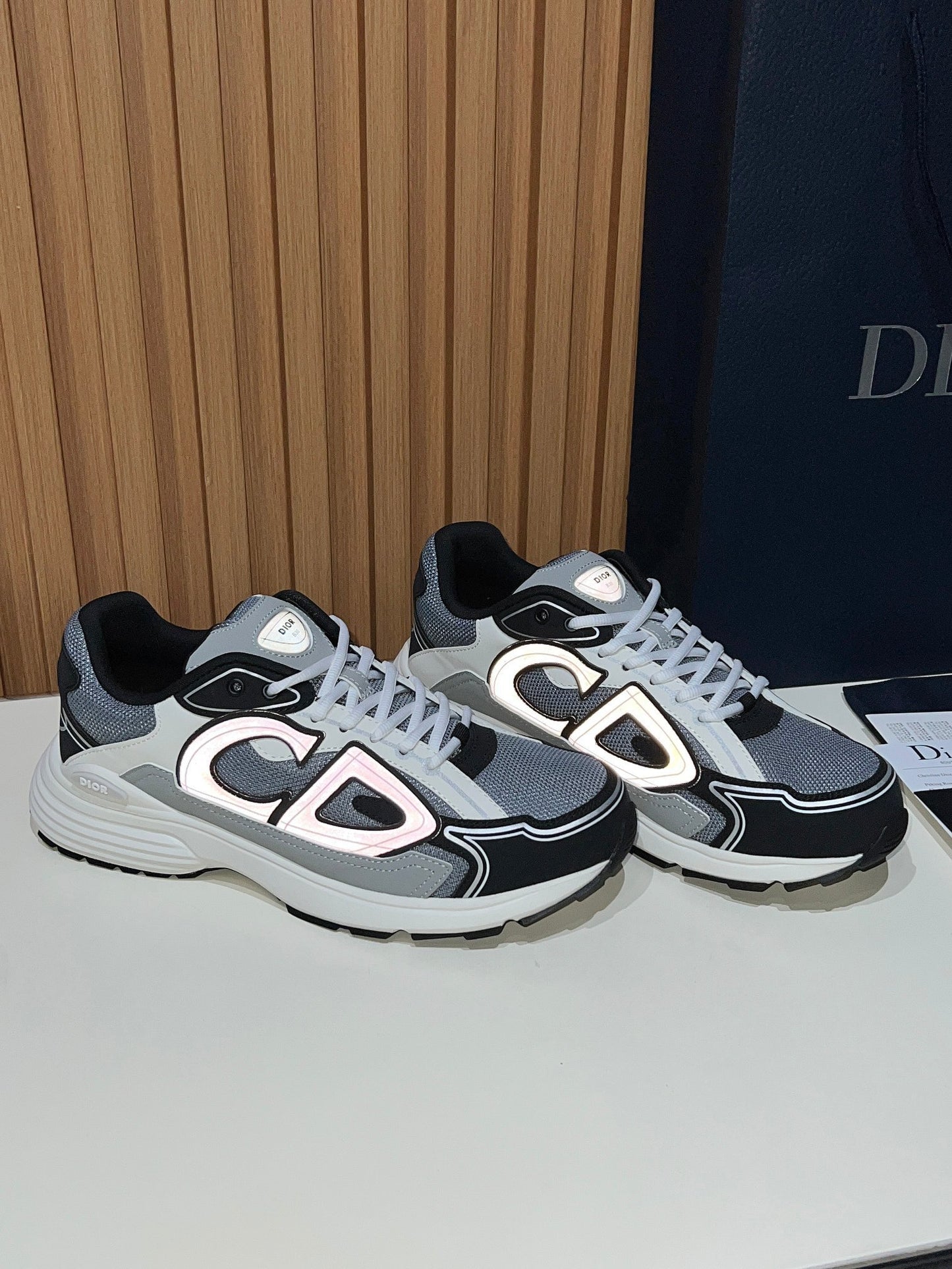 DIOR B30