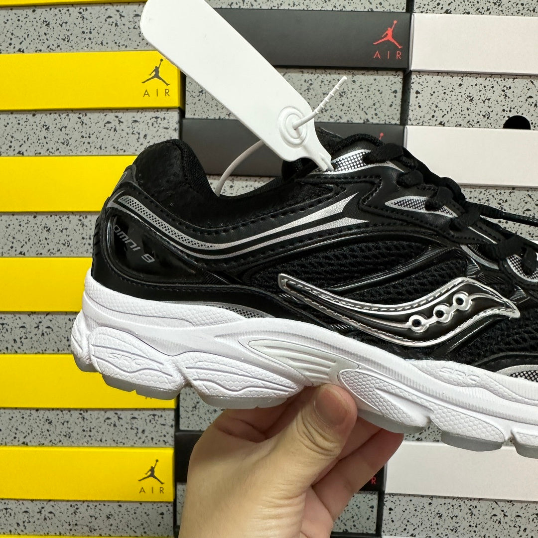 Saucony Omni 9