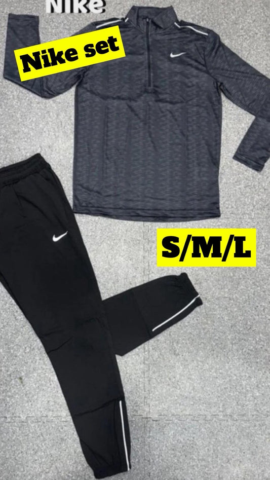 Nike-Trainingspak