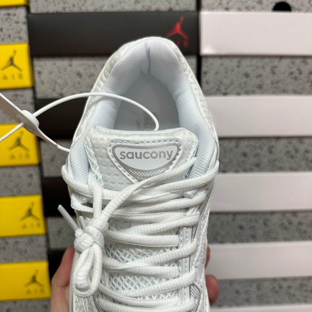Saucony Omni 9