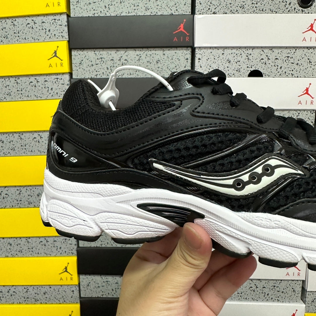 Saucony Omni 9